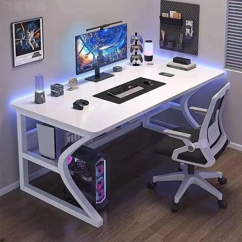 Q Console minimalista Scrivani - Desk Setup Art recensione e prezzo