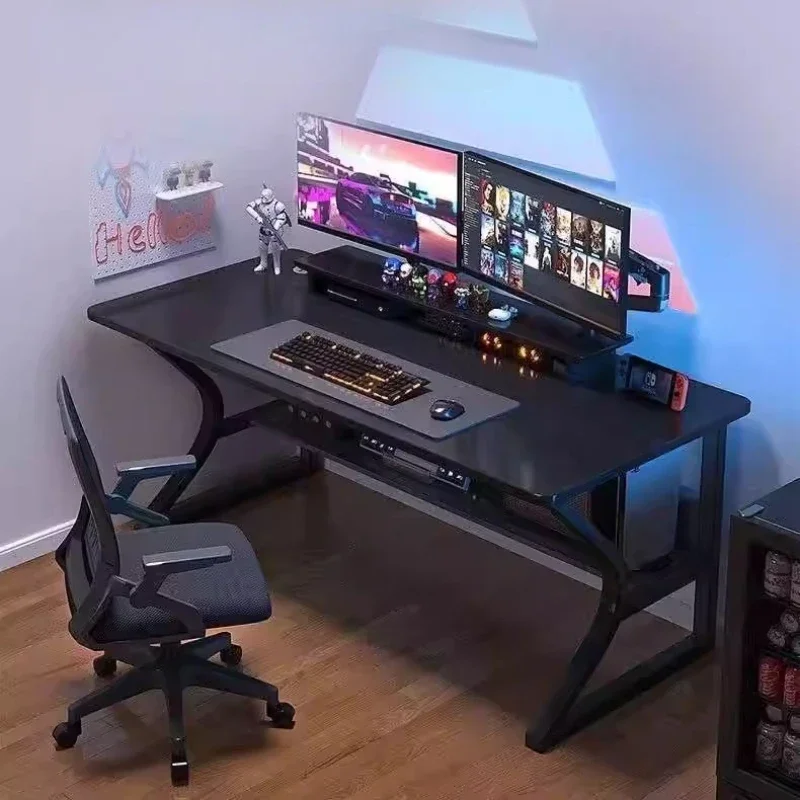 Q Console minimalista Scrivani - Desk Setup Art recensione e prezzo