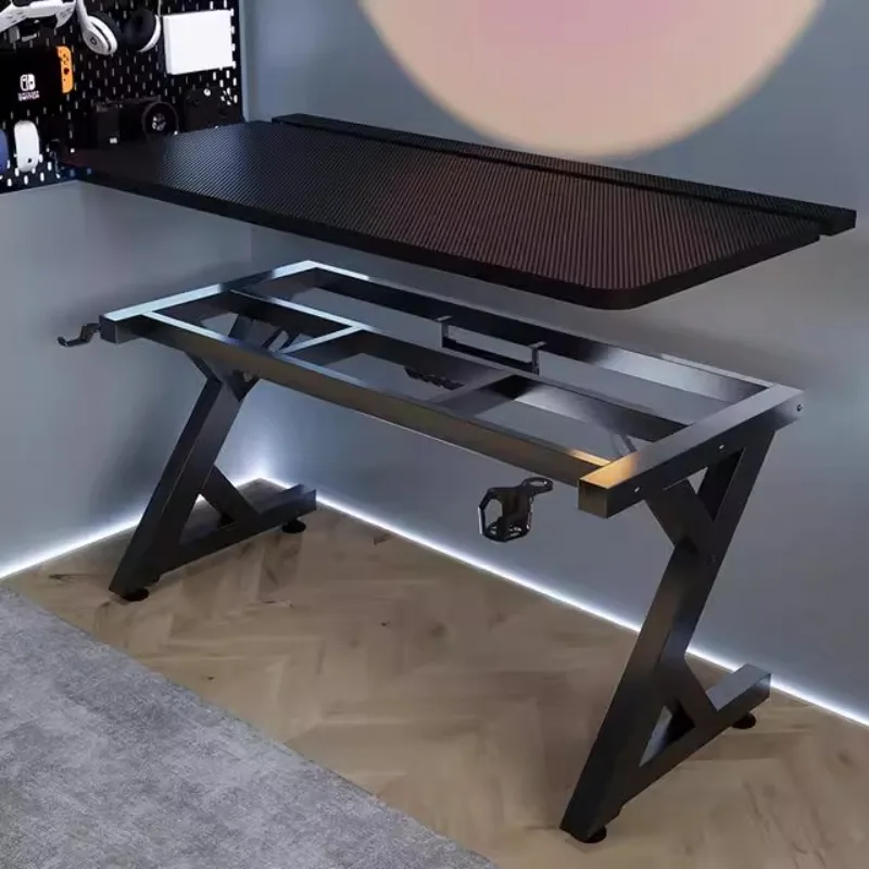 Q Scrivanie per computer nere  - Desk Setup Art recensione e prezzo