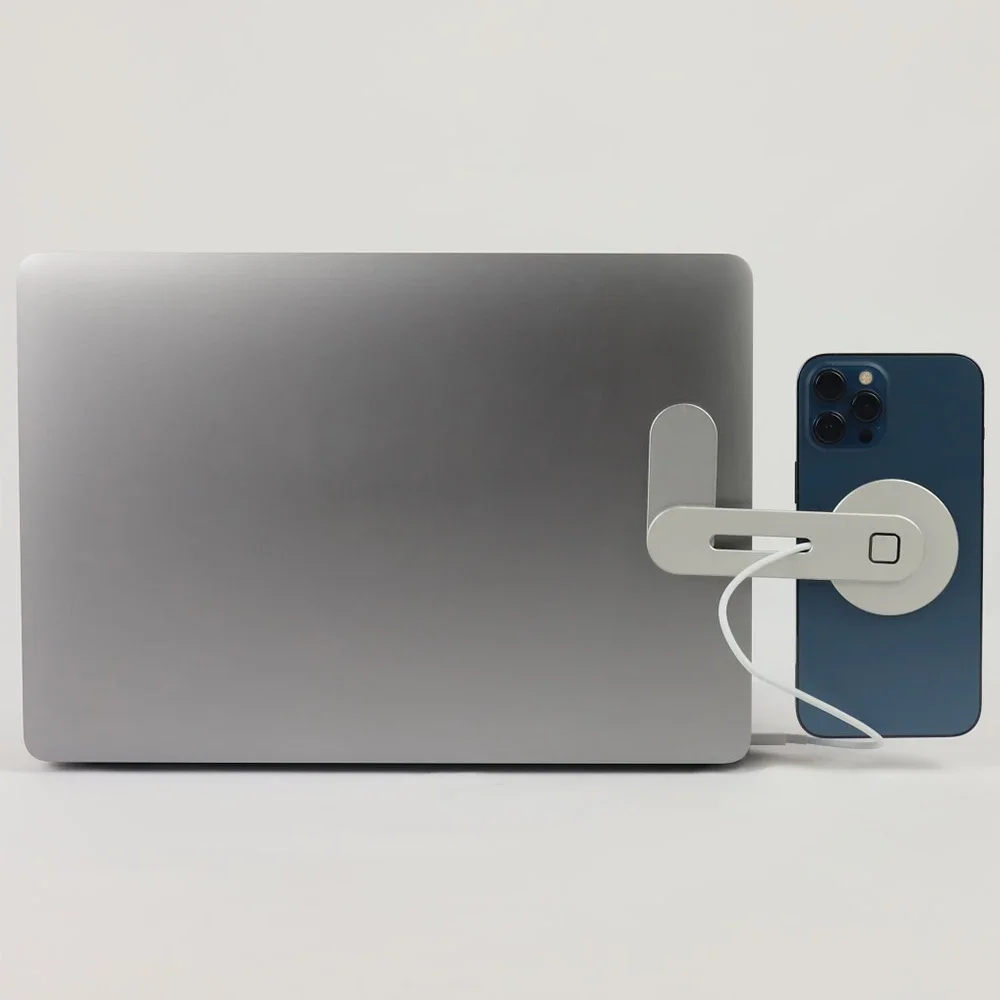 Supporto Magnetico per Laptop  - Desk Setup Mac recensione e prezzo